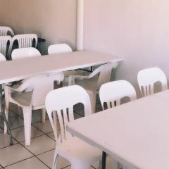 Salón y habitaciones