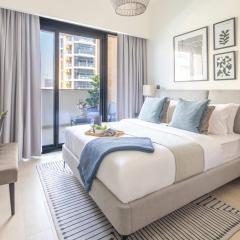 Frank Porter - Azizi Riviera 26