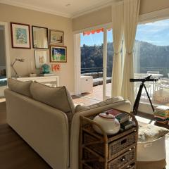 Artsy Italian lake retreat with stunning views!