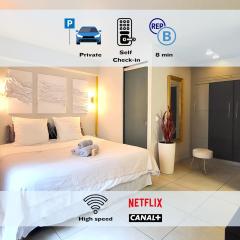 La Parisienne - Spacieux studio avec parking privé