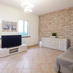 Cozy Home In Cecina With Wifi