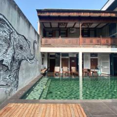 New Town - NT Hostel
