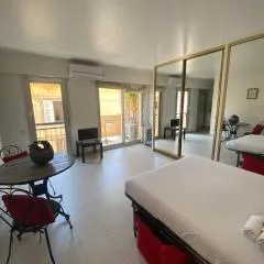 Studio à deux pas du Palais des Festivals