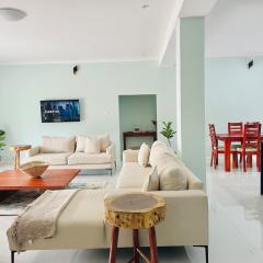 Kayezi House Tranquil Stay