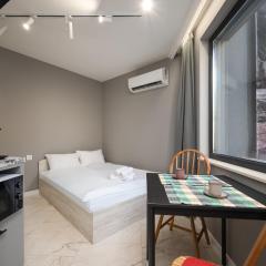 Central Apartments with Patio Close to Sea