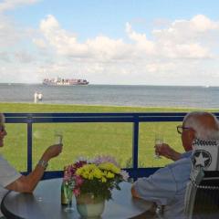 my, your, our holiday apartment