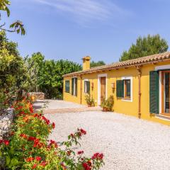 Stunning Ses Cases in Manacor