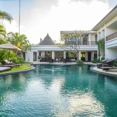 Villa Diana Bali 16 Bedrooms