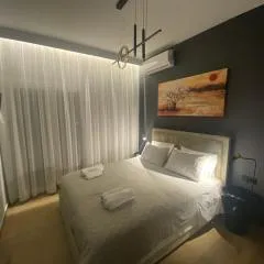 Kostas Lux apartment