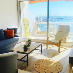 Duplex centre ville - vue port et mer