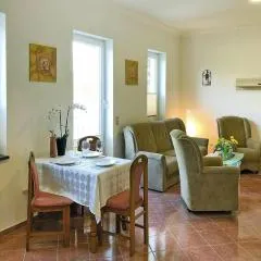 Apartment in Sommersdorf by Lake Kummerow