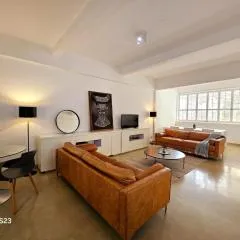 Rosebank Retreat, No Blackout