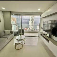 Tu apartamento en la playa piso 10