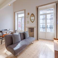 Charming Porto apartment in prime location