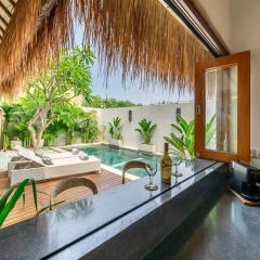 2min Beach, Atlas, Finns Canggu