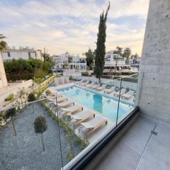 Malberry Park 104 - Modern Apt with Shared Heated Pool, Sauna, Gym, Jacuzzi