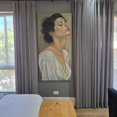 112 Luxury Studio at The Gallery