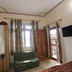 Saket homestay