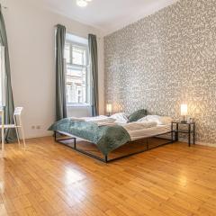 Friendly 2BR Apt Near Rennweg & Belvedere Palace