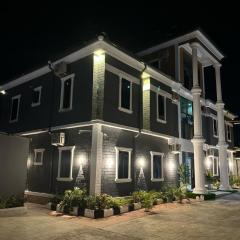 Grand T Abode Luxury Apartment