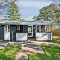 Amazing Home In Ebeltoft With 3 Bedrooms, Sauna And Internet