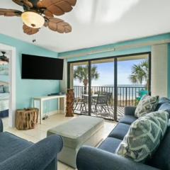 Commodore 202 - Thomas Drive Paradise