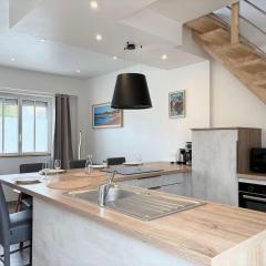 Maison rénovée proche plages de Trégastel - FR-1-542-68