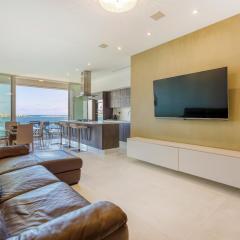 Stunning BeachDROP 3BR home with amazing Views by 360 Estates
