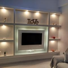 Cuka apartment 3BD nexto to metro and Piraeus Port