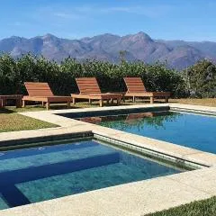 Casa Alto Itaipava, vista, 3 suítes, piscina hidro