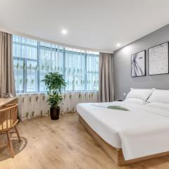 Qingmu Hotel Chongqing Jiefangbei Pedestrian Street Branch