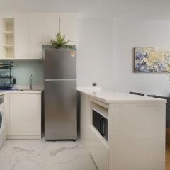 Entire Condo in Central City