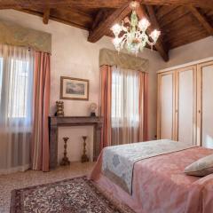 Cà Manzoni Apartment with Terrace