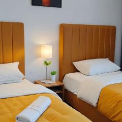 Moderne Appartement au plein Centre-Ville en Face Hilton & la Gare de Train TGV avec climatisation