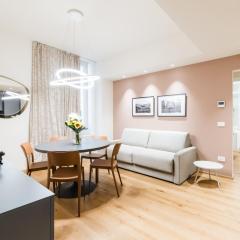 OldTown Chic Apartment between Aquarium and Metro