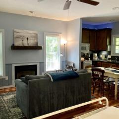 Secluded Woodland Cabin Rental with Hot Tub in Yadkin Valley Wine Region
