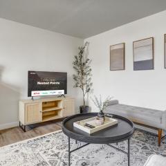 Nested Pointe Downtown w Workspace & Fire Pit