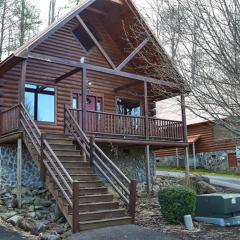 Lovely Cabin-Close To All The Fun!