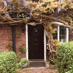 Wisteria Cottage