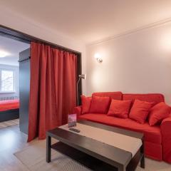 LZ Spacious One Bedroom Apartment in Top Centre by Flat Mаnager