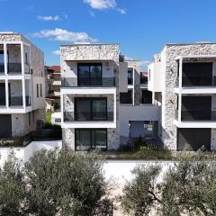 Petrino Complex Pefkohori by Halkidiki Villas