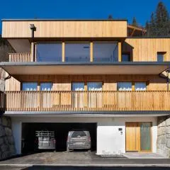 Exklusives Chalet-Haus mit Gletscherblick