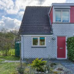 Vakantiehuis, Villapark Oesterbaai 39, aan zee, grenzend aan speeltuin