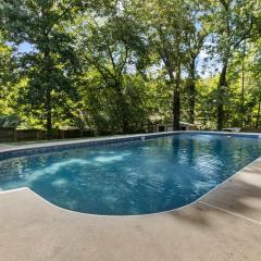 Two Kitchens Family Friendly in Forestdale