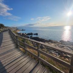 Casa con vistas al mar, playa 300 m, parking, wifi