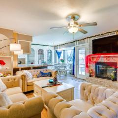 9 Mi to Dtwn Spacious Retreat in Corpus Christi!