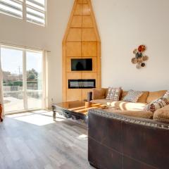 Spacious Lake Highland Townhome Wand Pool!