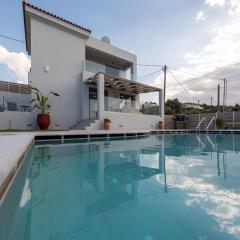 Villa in Crete with Sea Views & Private Pool
