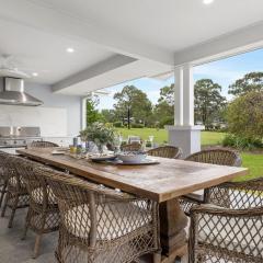 Blue Gum Escape - The Vintage Holiday Houses