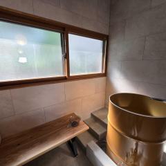 Relaxing 石川町 サウナ付き一棟貸しの宿